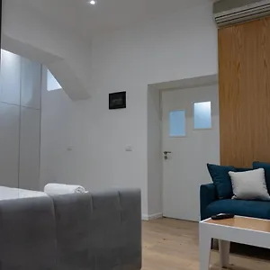 britneys-apartments.albaniahotels.org/