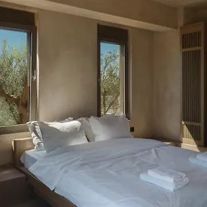 https://etheres.hotelschalkidiki.net